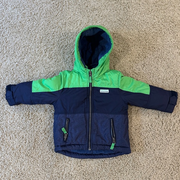 Boys Carter Classic and Unique puffer winter jacket with hood 18Months - Picture 2 of 8